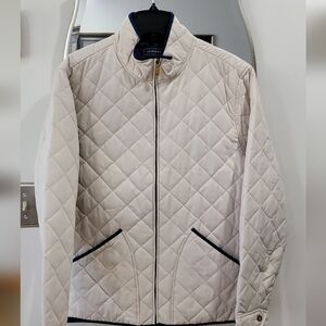 Crown & Ivy Men's Quilted Zip Jacket in Light Beige with Navy Trim